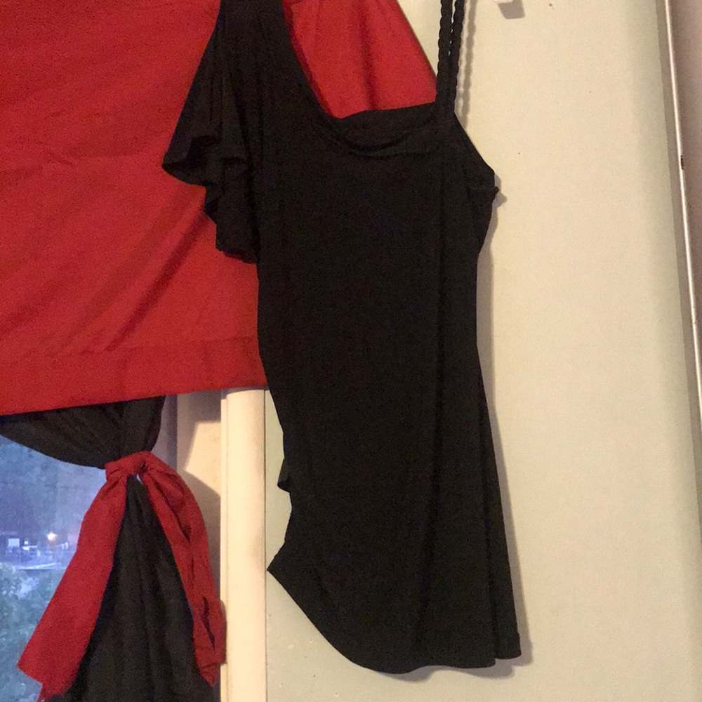 Half shoulder sleeve top